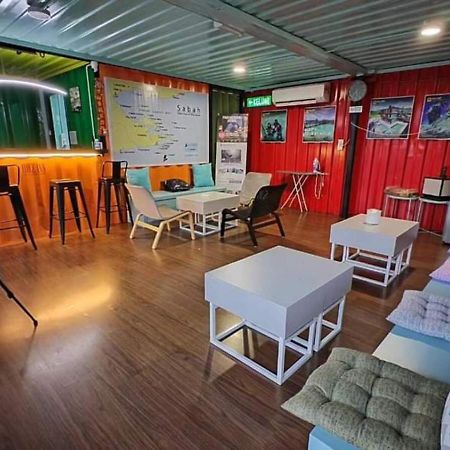 Boxinn The Kontena Home Семпорна Екстериор снимка
