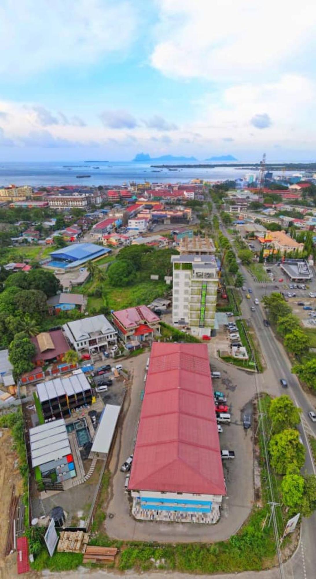 Boxinn The Kontena Home Семпорна Екстериор снимка