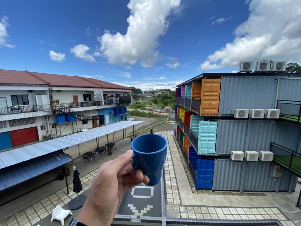 Boxinn The Kontena Home Семпорна Екстериор снимка